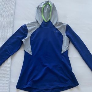 Nike DriFit Pullover